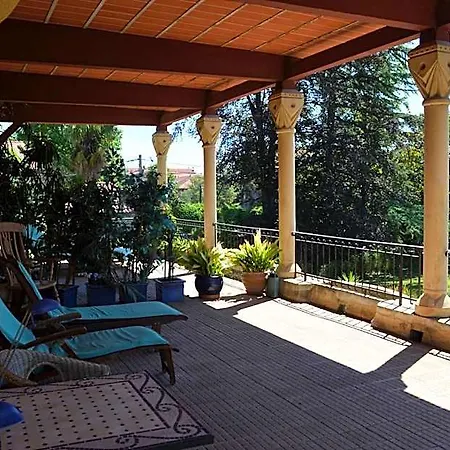 Lafabregue Bed & Breakfast